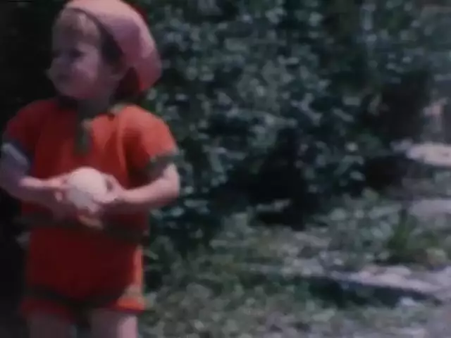 Fondo Franco Gottardi - Bambine a Porlezza nel 1968