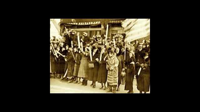 Le donne e lo sciopero di Flint (1937)