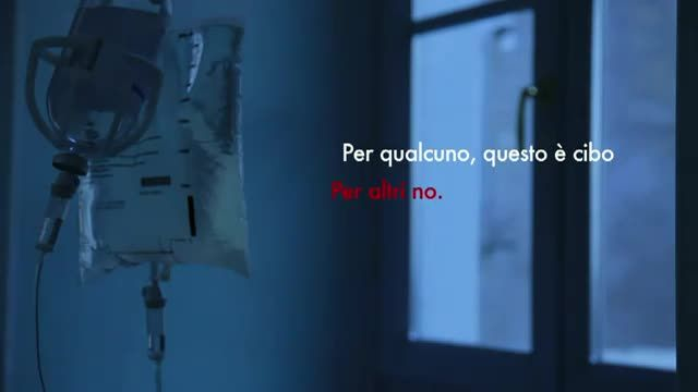 Io non costringo, curo (lo spot)