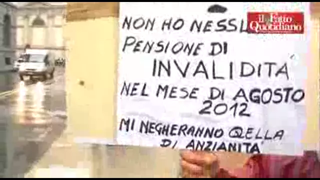 Milano, lo sciopero dei sindacati contro la manovra