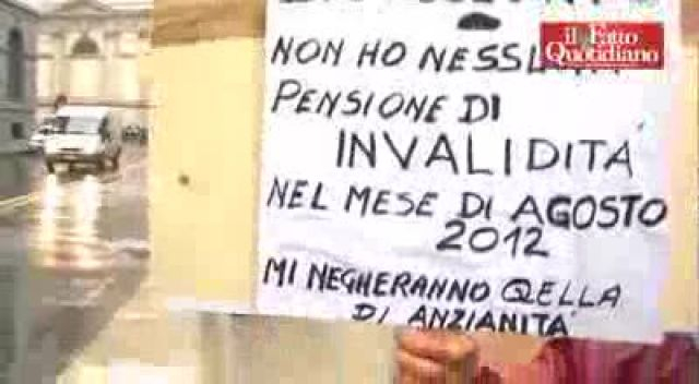 Milano, lo sciopero dei sindacati contro la manovra