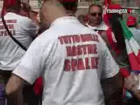 12 giugno 2010: Centomila in piazza contro la manovra