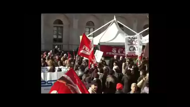 Catania: Piazza Università è colma