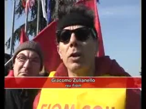 Napolitano non firma DDL Lavoro, le reazioni a Torino