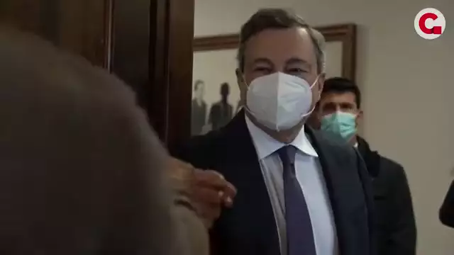 Mario Draghi visita la sede assaltata della CGIL